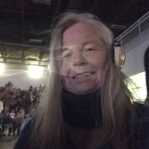 Meet your Posher, Karin